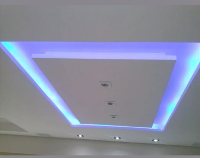 Sanca de gesso iluminada com fita de LED, Petrolina-PE